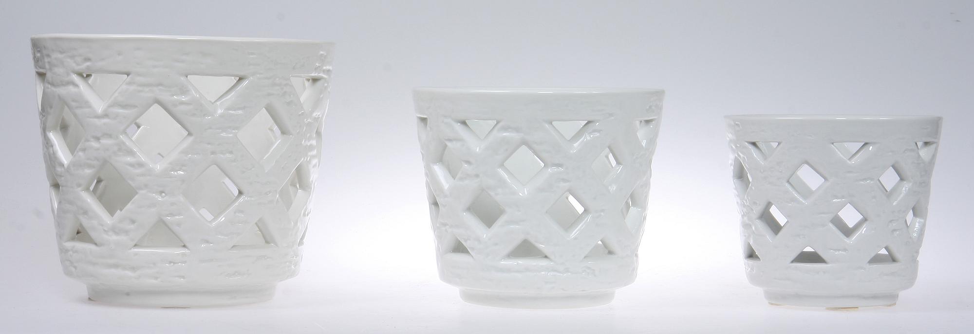 YTTERFODER, 14 st, porslin, Gunnar Nylund, Rörstran.