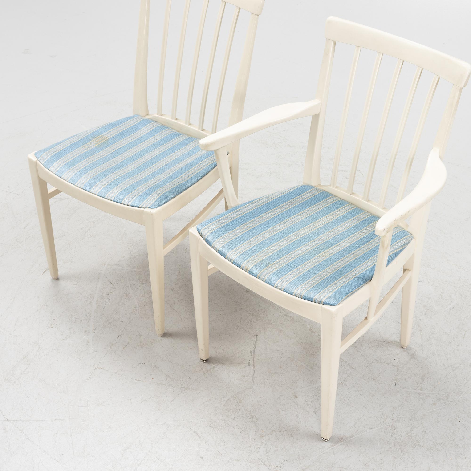 Carl Malmsten, a dining table with six chairs and two armchairs. Bodafors, end of the 20th Century.