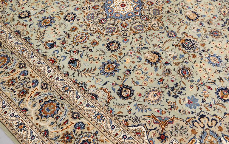 Carpet, Keshan, approx. 380 x 279 cm.