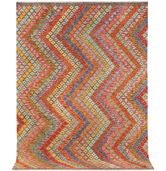 A Kilim carpet, c. 296 x 211 cm.