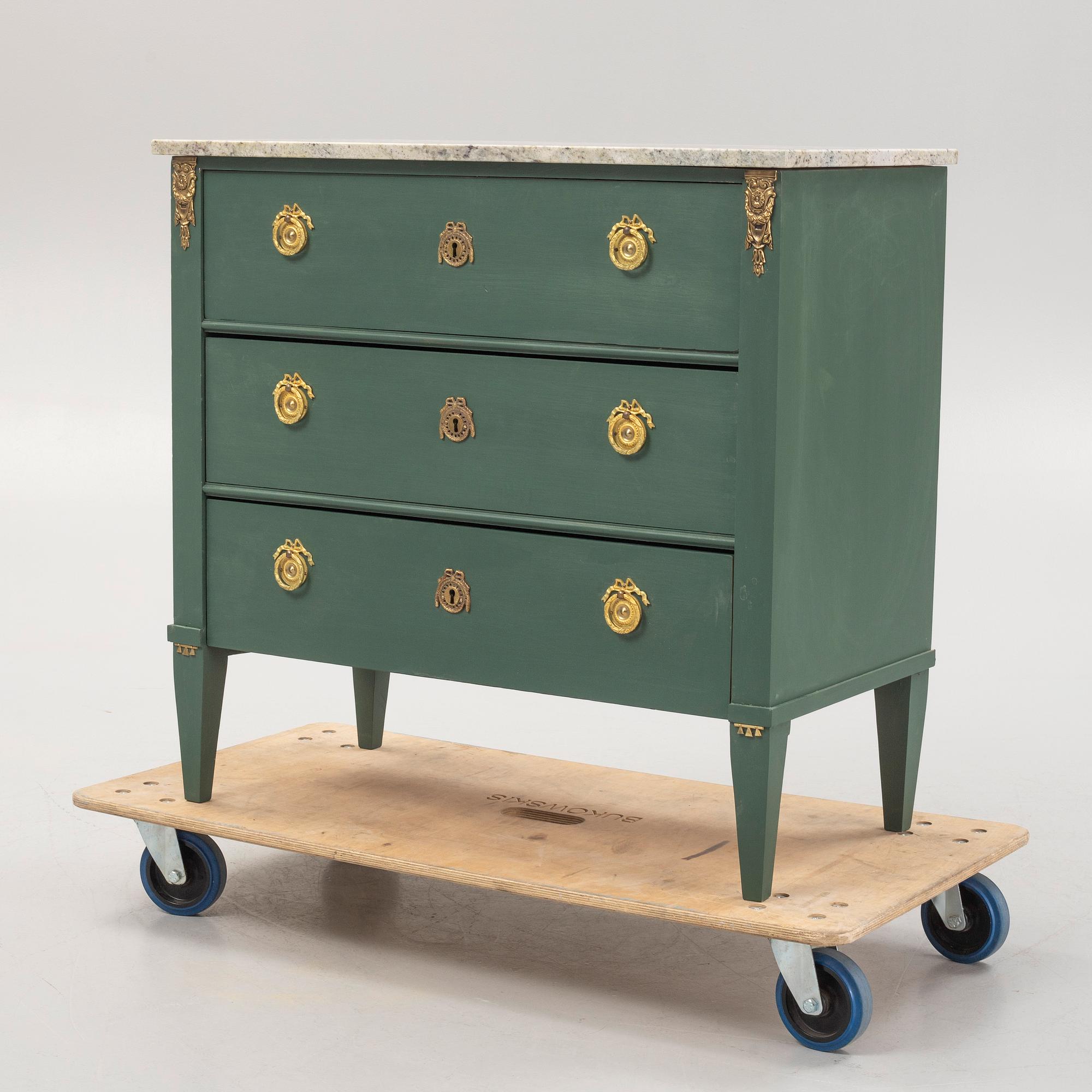 Byrå, gustaviansk stil, 1900-talets mitt.