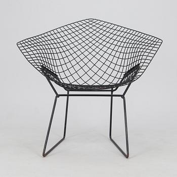 Harry Bertoia, nojatuoli, "Diamond Chair". Lisenssillä valmistettu Billnäsin tehtailla, Fiskars, 1950/1960-luku.