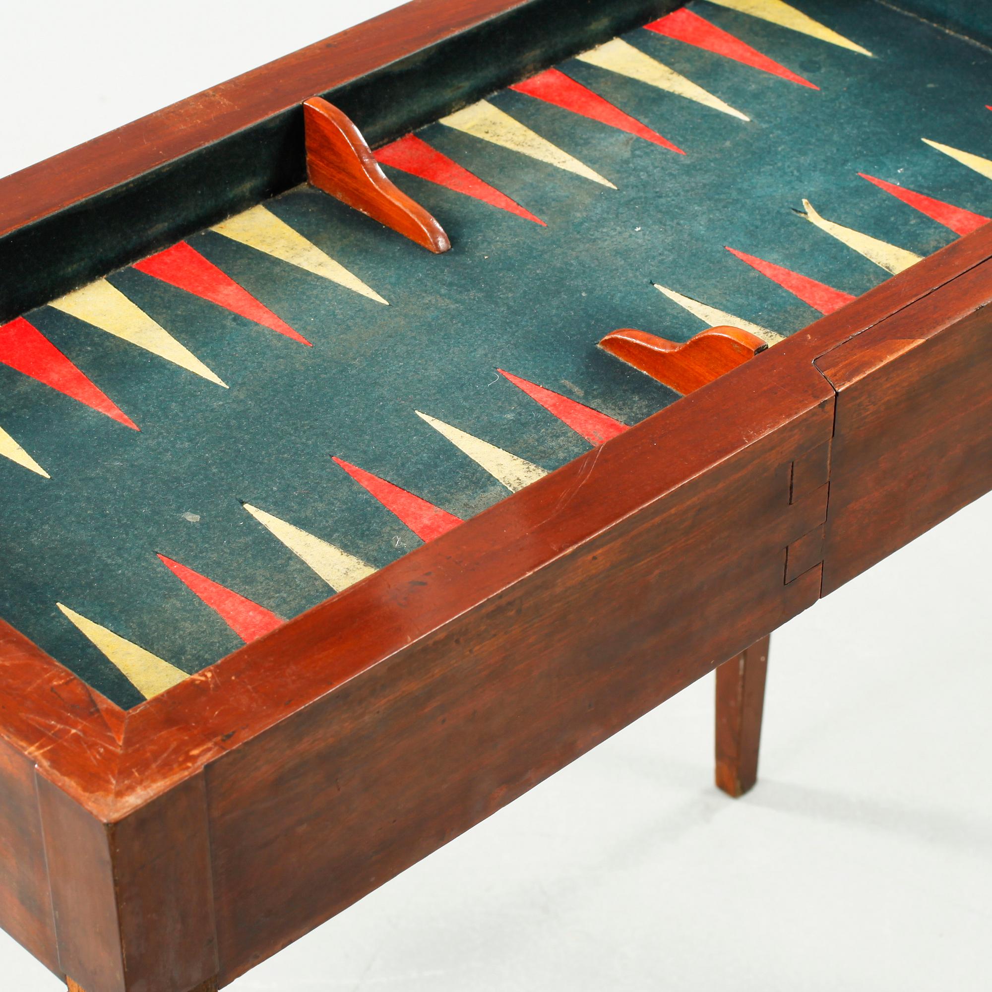 SPELBORD MED BACKGAMMON, omkring 1900.