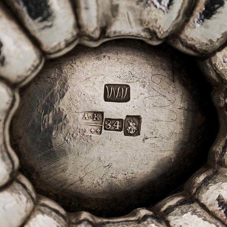 Gräddsnäcka, silver, Moskva 1844. Oidentifierad mästarstämpel.