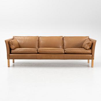 A 'Cromwell' sofa by Are Norell, end of the 20th Century.