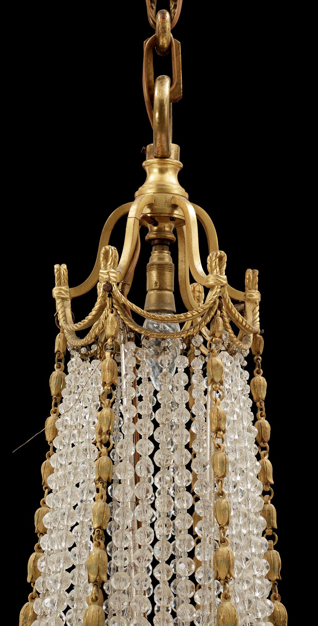 LJUSKRONA, Louis XVI-stil, 1800-talets slut. Höjd (inkl ögla) ca97cm.