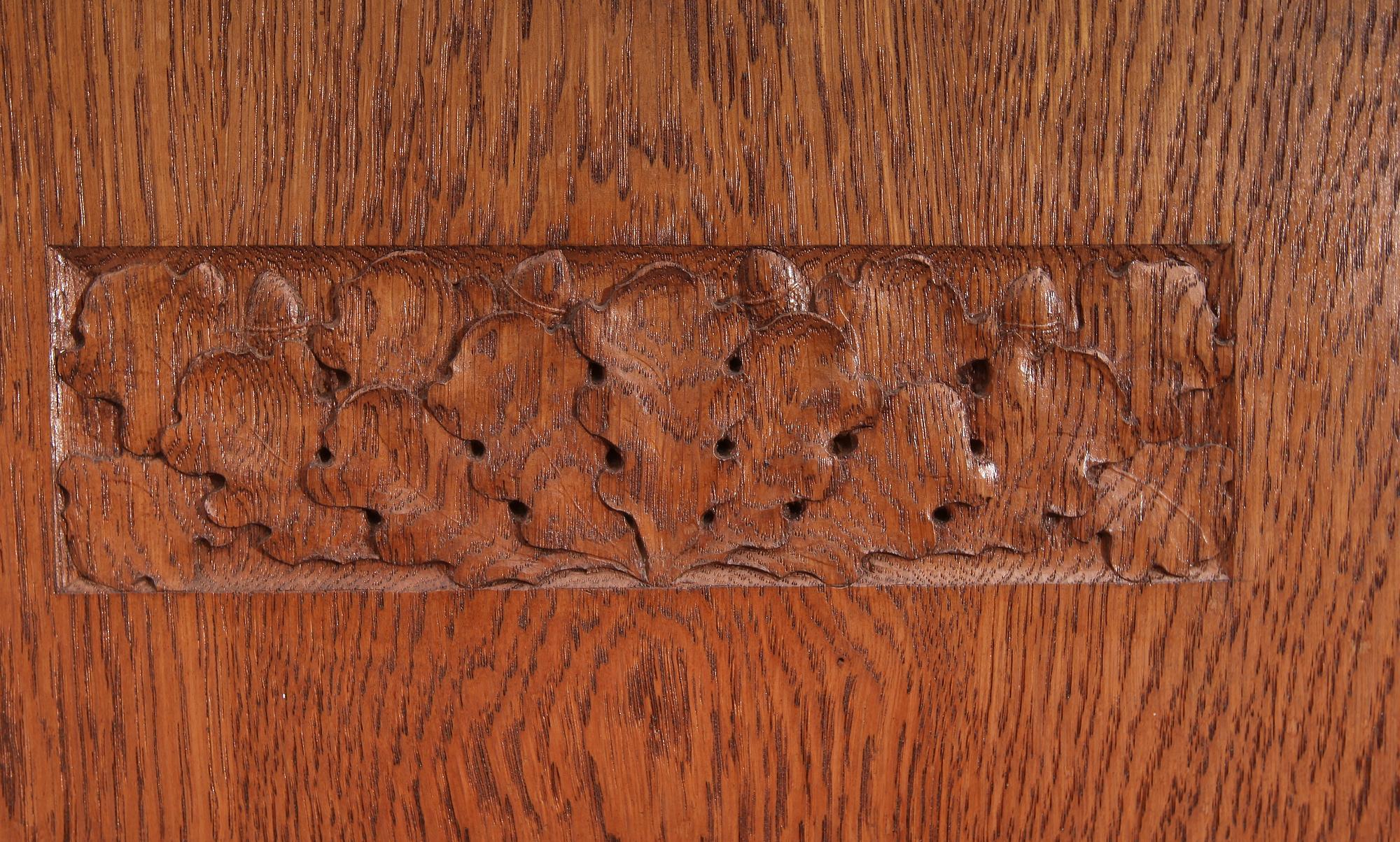 KLÄDSKÅP, jugend, tidigt 1900-tal.