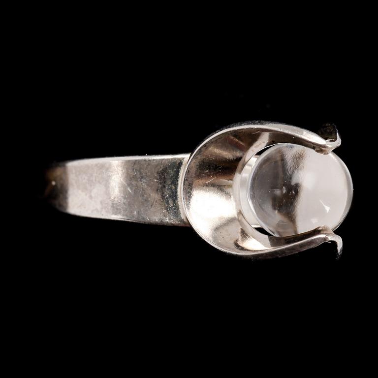 RINGAR, 2 st, silver, 1967 samt 1977.