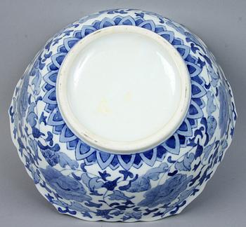 SKÅLAR, 3 st, porslin, Japan, 1900-talets andra hälft.