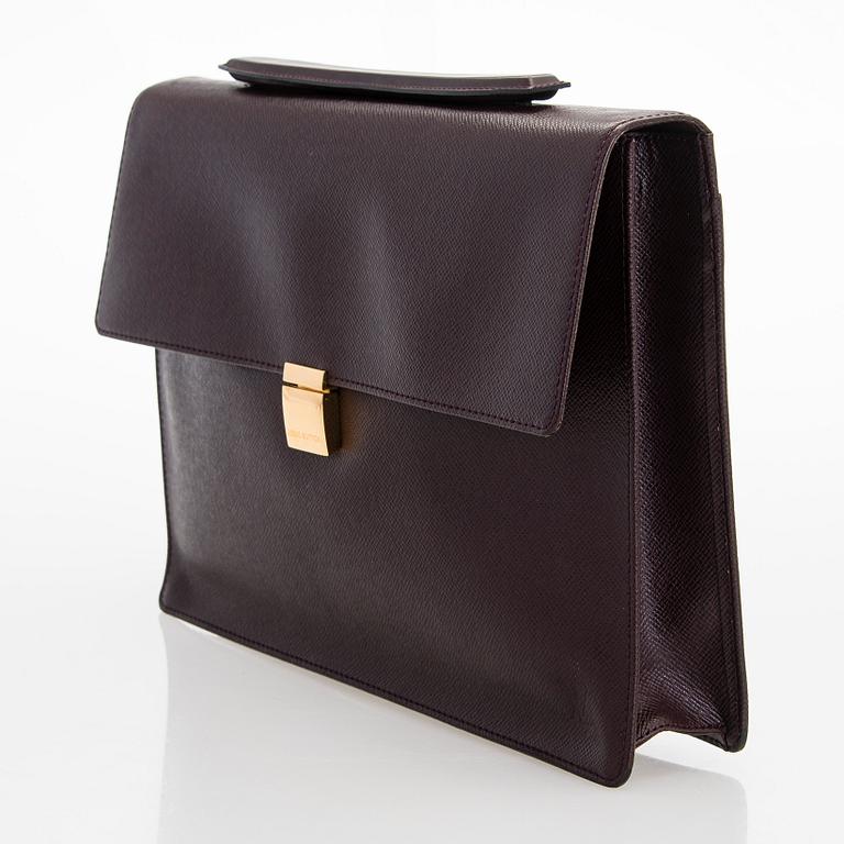 Louis Vuitton, "Taiga Porte Documents Angara", salkku.