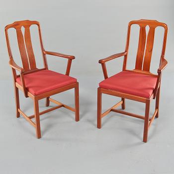 KARMSTOLAR, ett par, "Ambassadör", Carl Malmsten, Rydéns Interiör, tillverkade 1985.