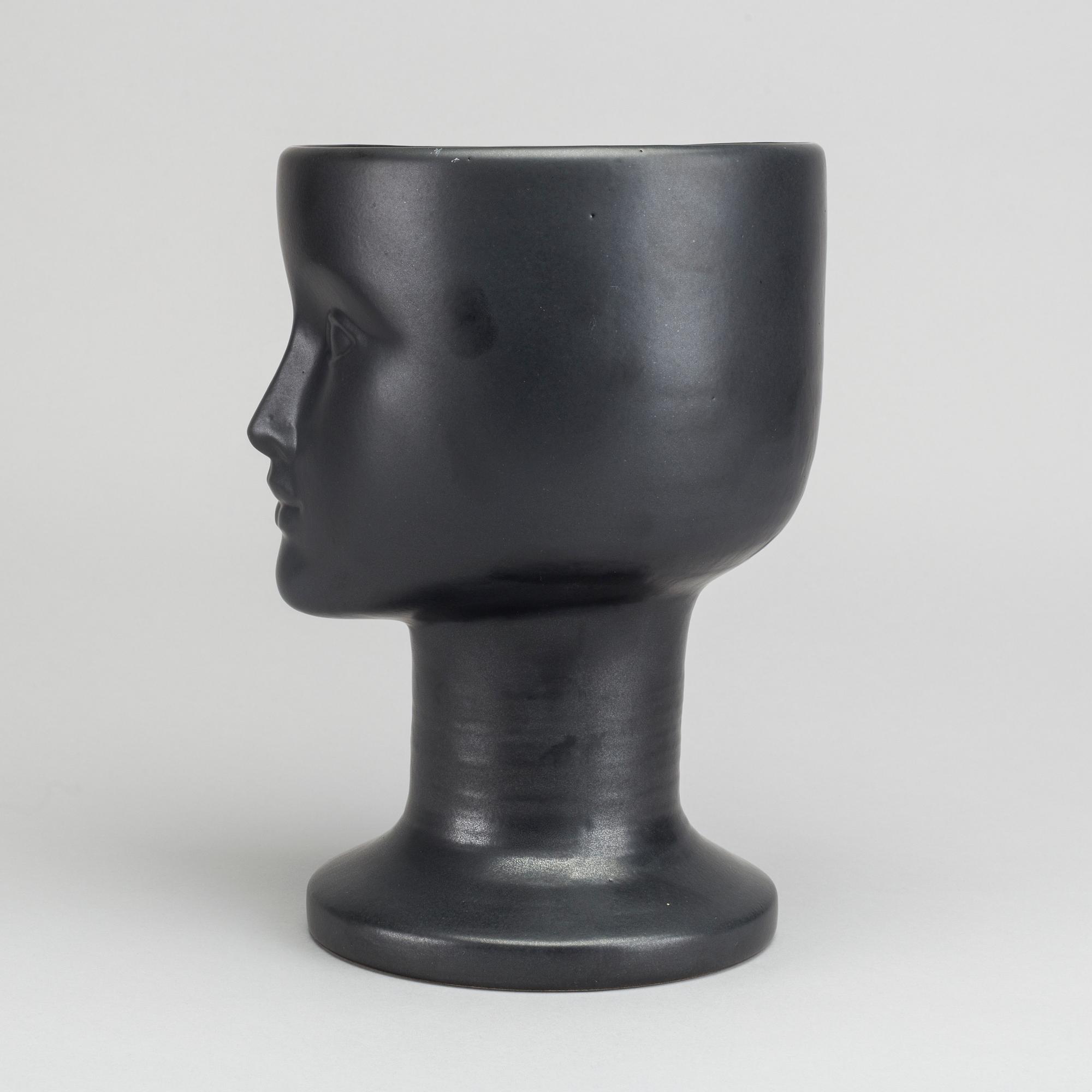 LISA LARSON, ytterfoder, stengods, Gustavsberg,