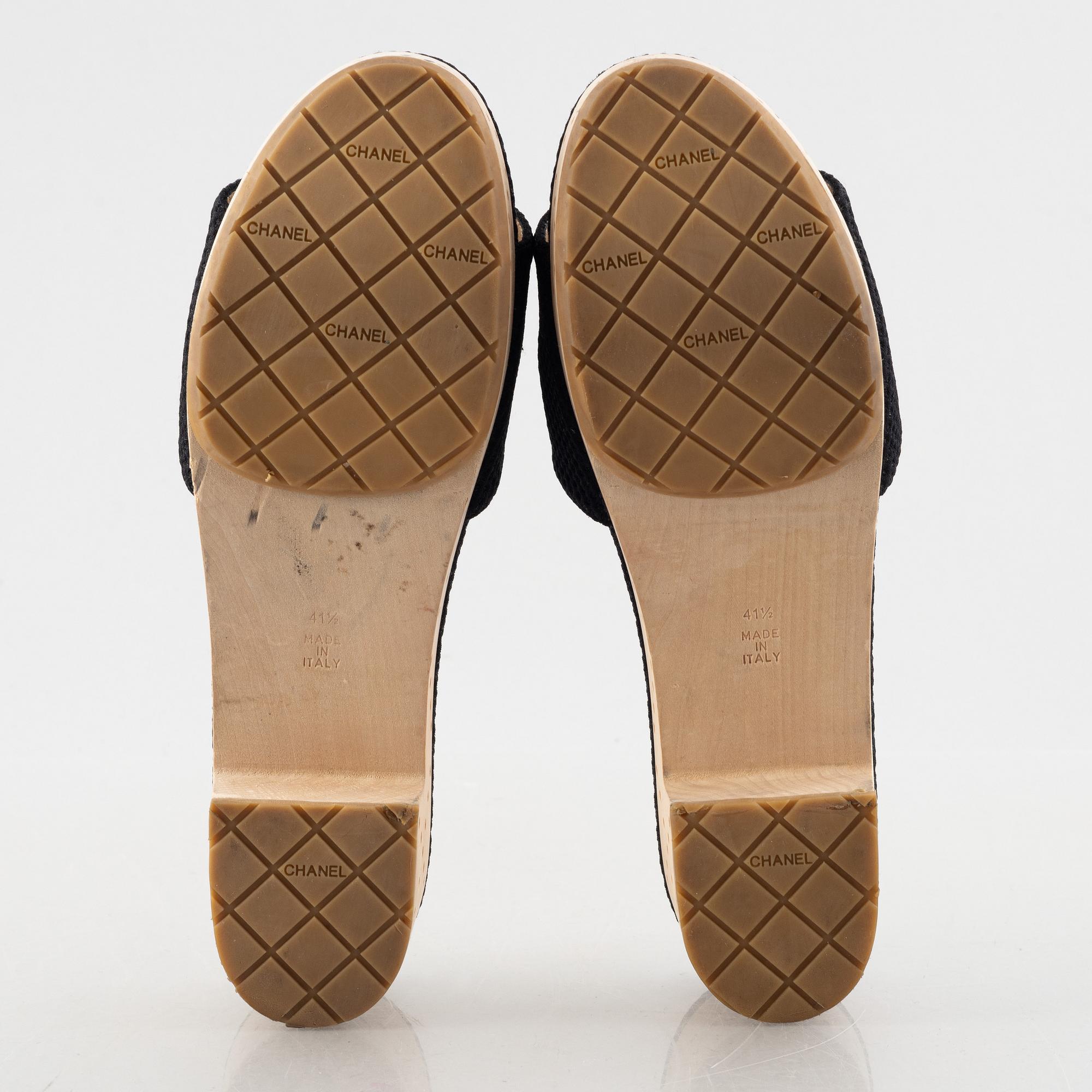 Chanel, sandals, size 41 1/2.