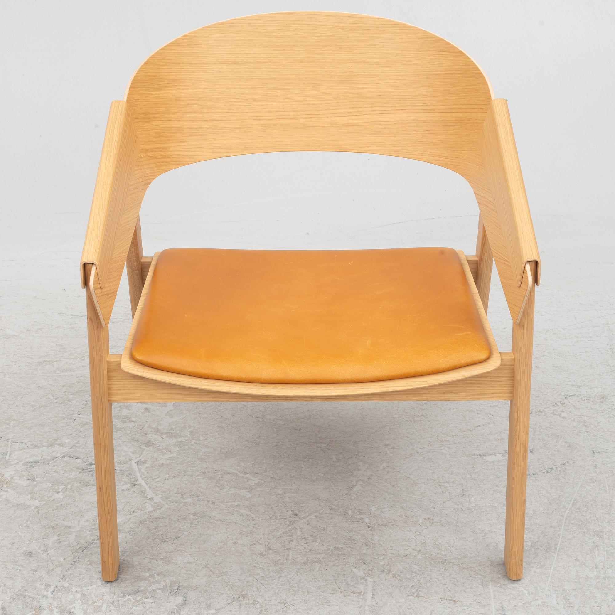 Thomas Bentzen, karmstol, "Cover", Muuto, samtida.