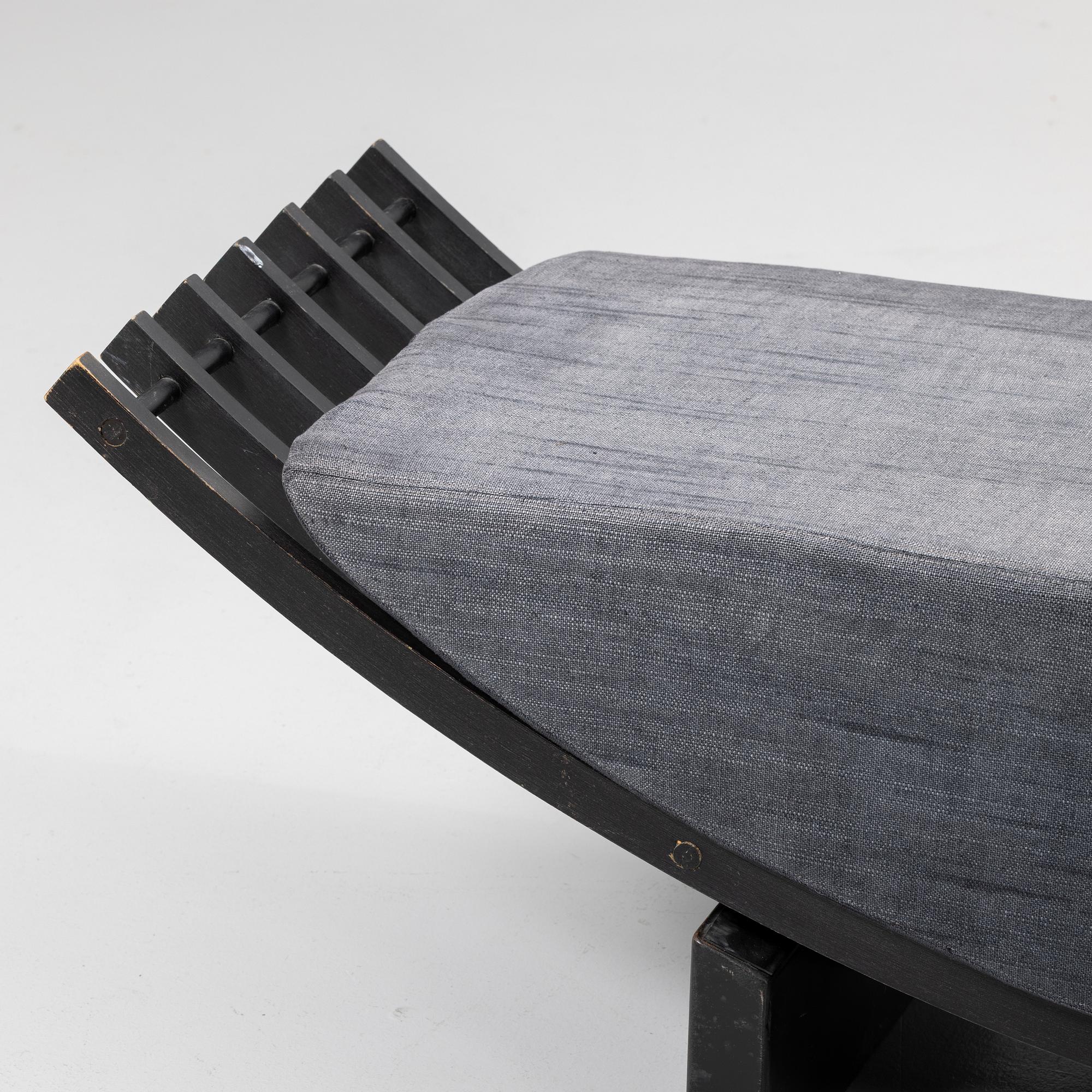 Jonas Bohlin, Daybed, “Concav”, Källemo, late 20th century.