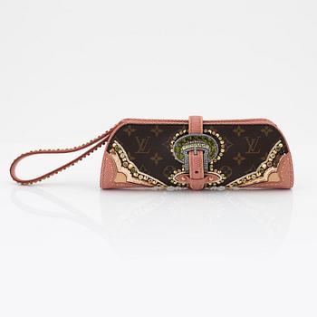 Louis Vuitton, A Monogram lizard embellished 'Les Extraordinaires' clutch, spring/summer 2005.