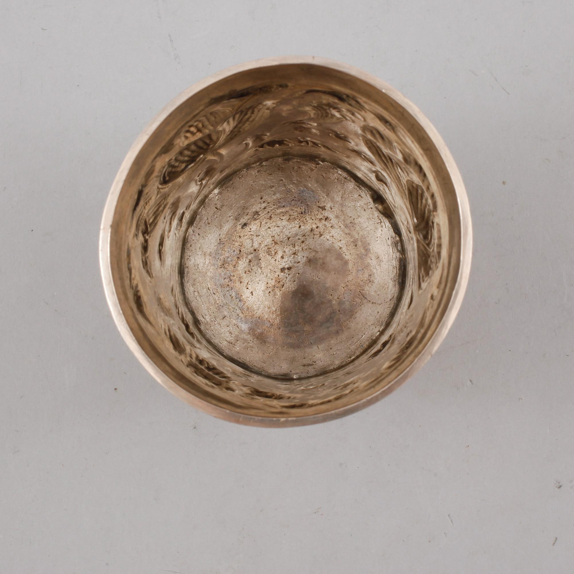 BÄGARE, silver, troligen 1700-tal. Vikt 110 gram.