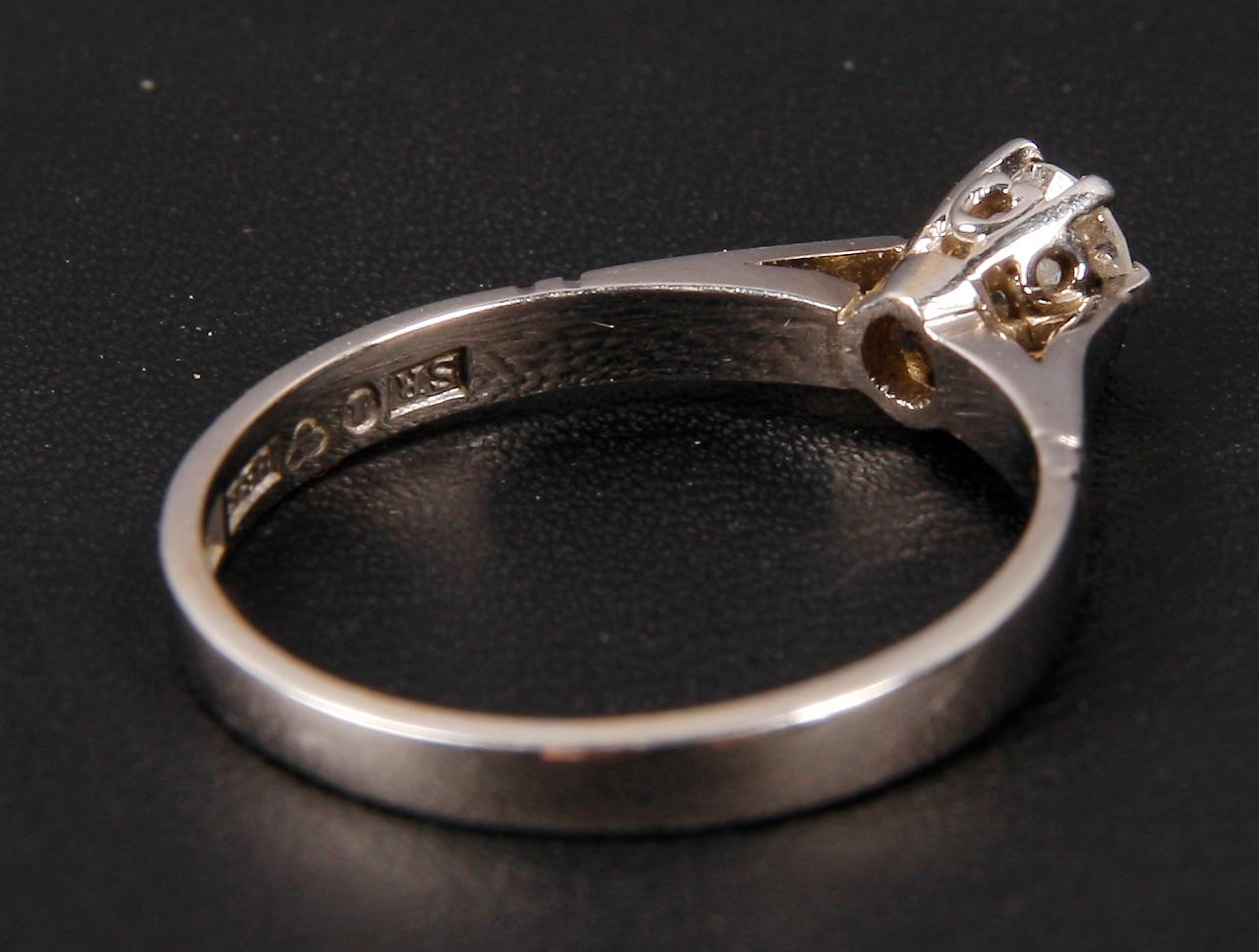 RING, diamant, 18 K vitguld, Sture Rosin, 1974.