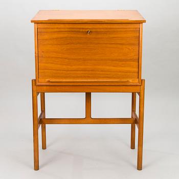 ARNE WAHL IVERSEN, A mid-20th-century teak secretaire, model 67, for Vinde Möbelfabrik, Denmark.