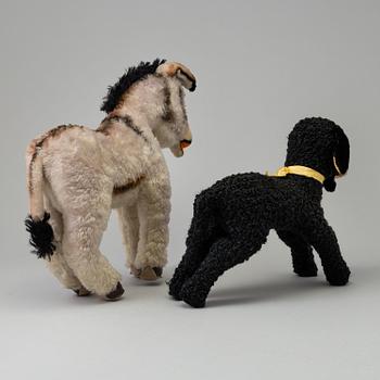 A set of seven stuffed Steiff animals, Germany, 1950/60s.