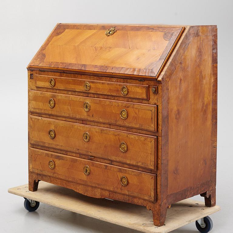 A Gustavian elm-veneered secretaire, late 18th century.
