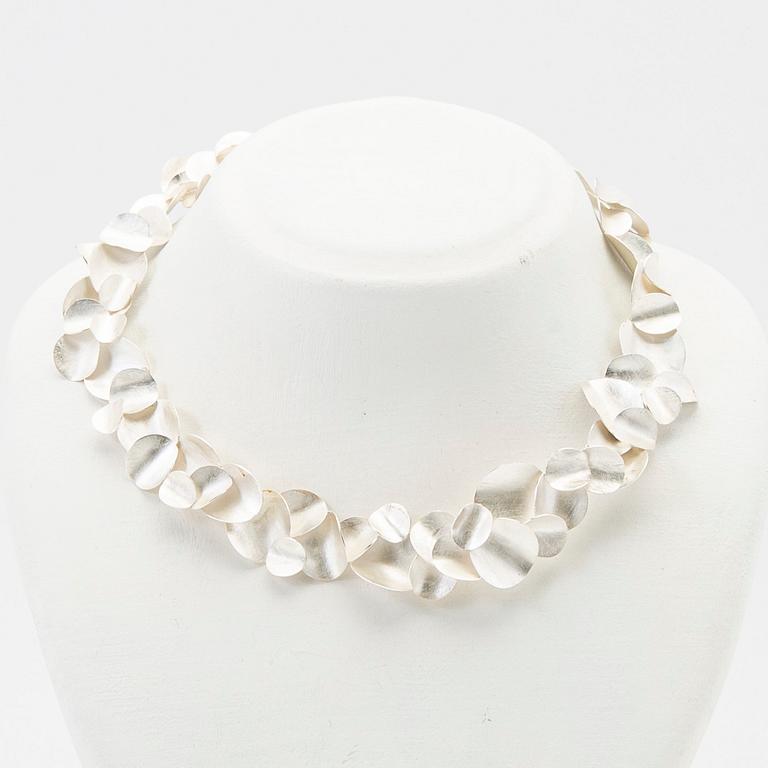 Kinna Sturesson, collier, silver.