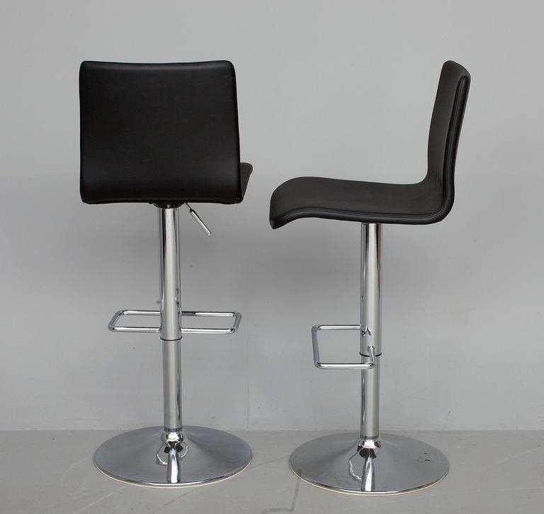 BARSTOLAR, ett par, 1900-talets slut.