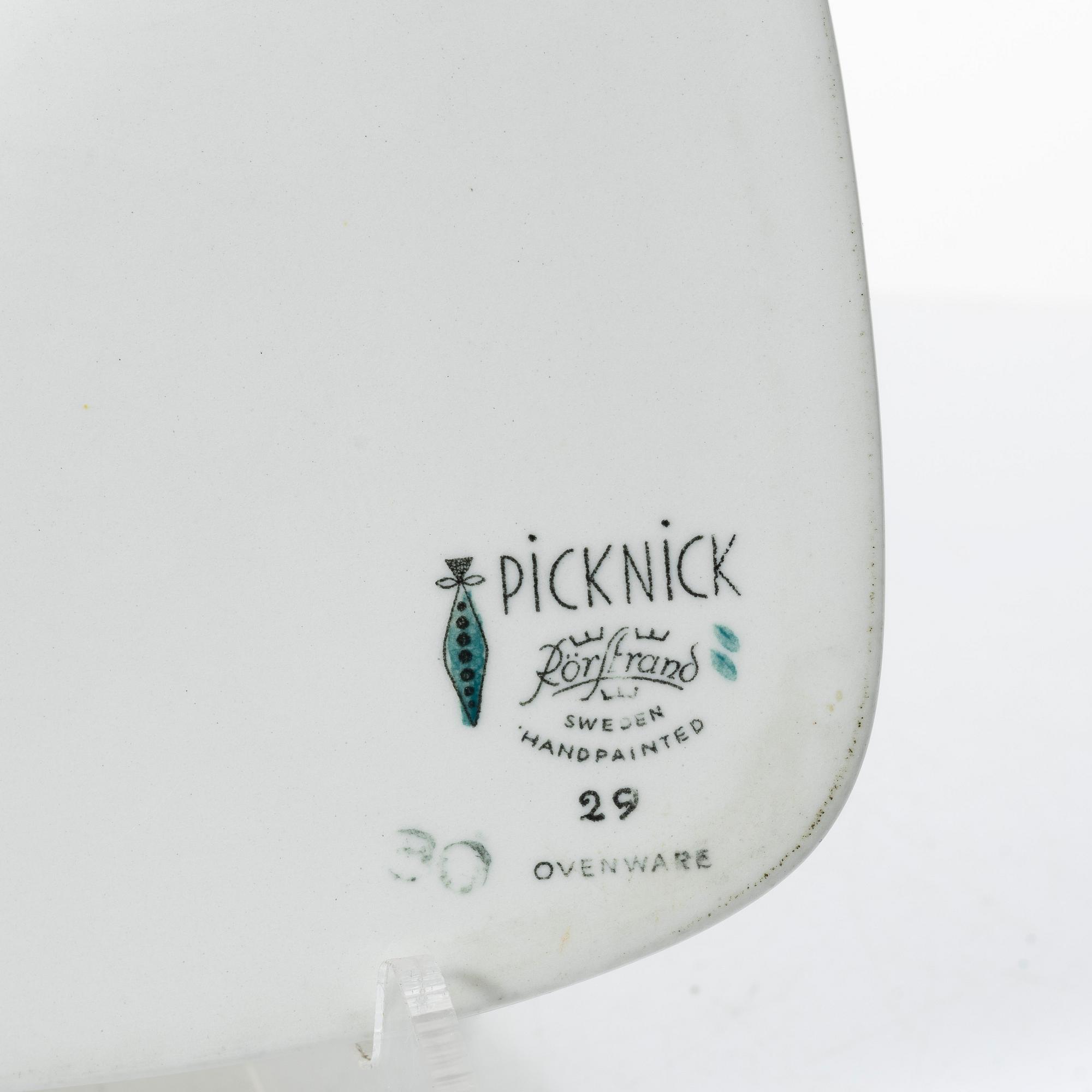 Marianne Westman, twelve service pieces, 'Picknick' and 'Pomona', Rörstrand.