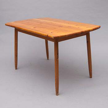 BORD och BÄNKAR, 2 st, Laukaan Puu, 1900-talets mitt.