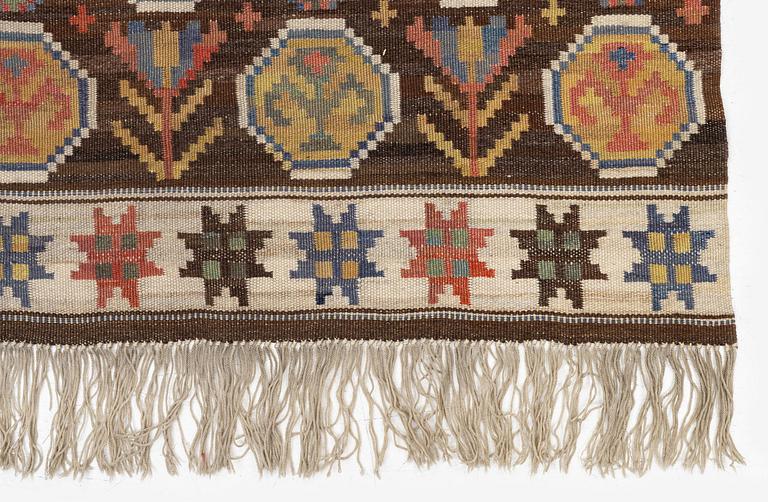 Märta Måås-Fjetterström, a 'Lammet' drape, flat weave, c. 200 x 125 cm, signed MMF.