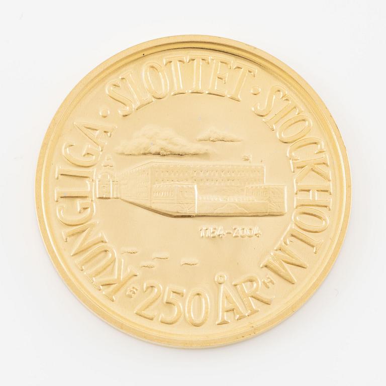 A Swedish commemorative goldcoin, 2004, 2000 kr.