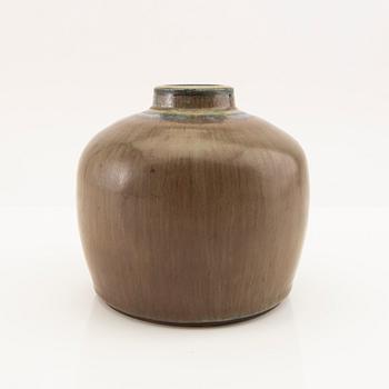 Carl-Harry Stålhane, vase signed and dated -64.