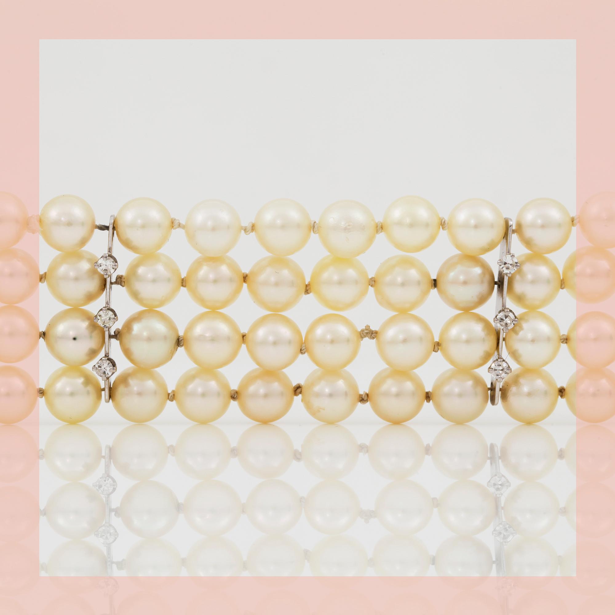 BRACELET with 102 cultivated pearls Ø 6.8 - 7.2 mm, and diamonds total circa 0.82ct.