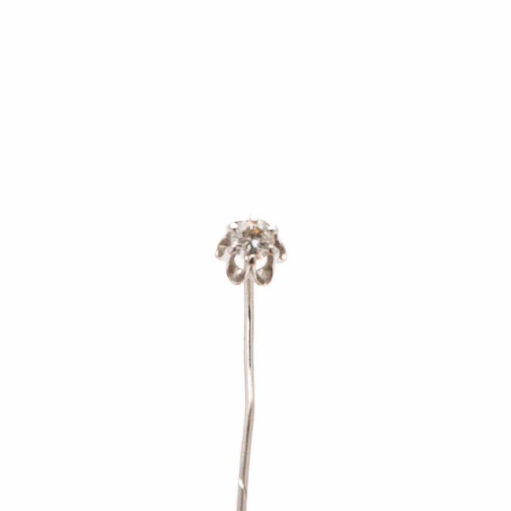 Brooch, 14K white gold with diamond, Axel Svensson, Malmö, 1989.