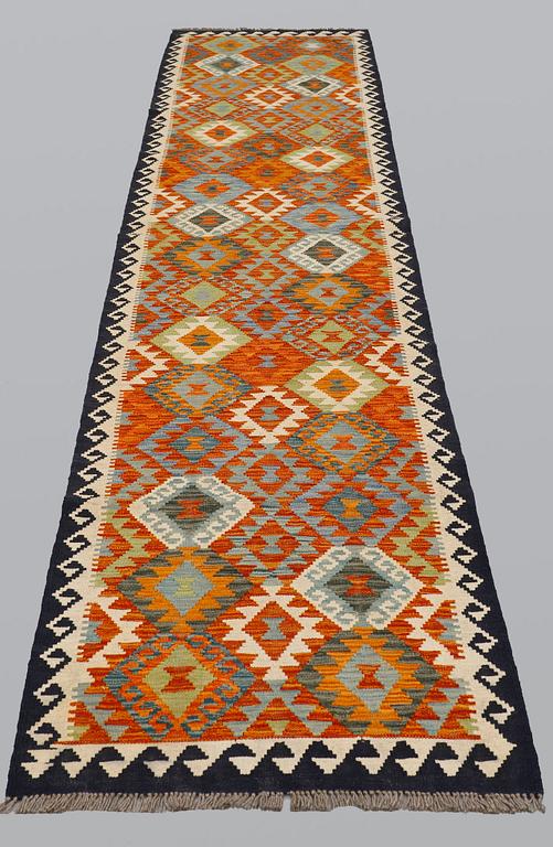 A runner, Kilim, ca 378 x 77 cm.