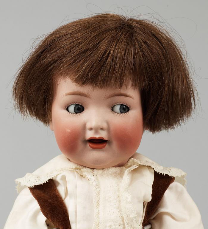 BABYDOCKA, biskvi. Tyskland, ca 1914. Simon & Halbig/Kämmer & Reinhardt 126.