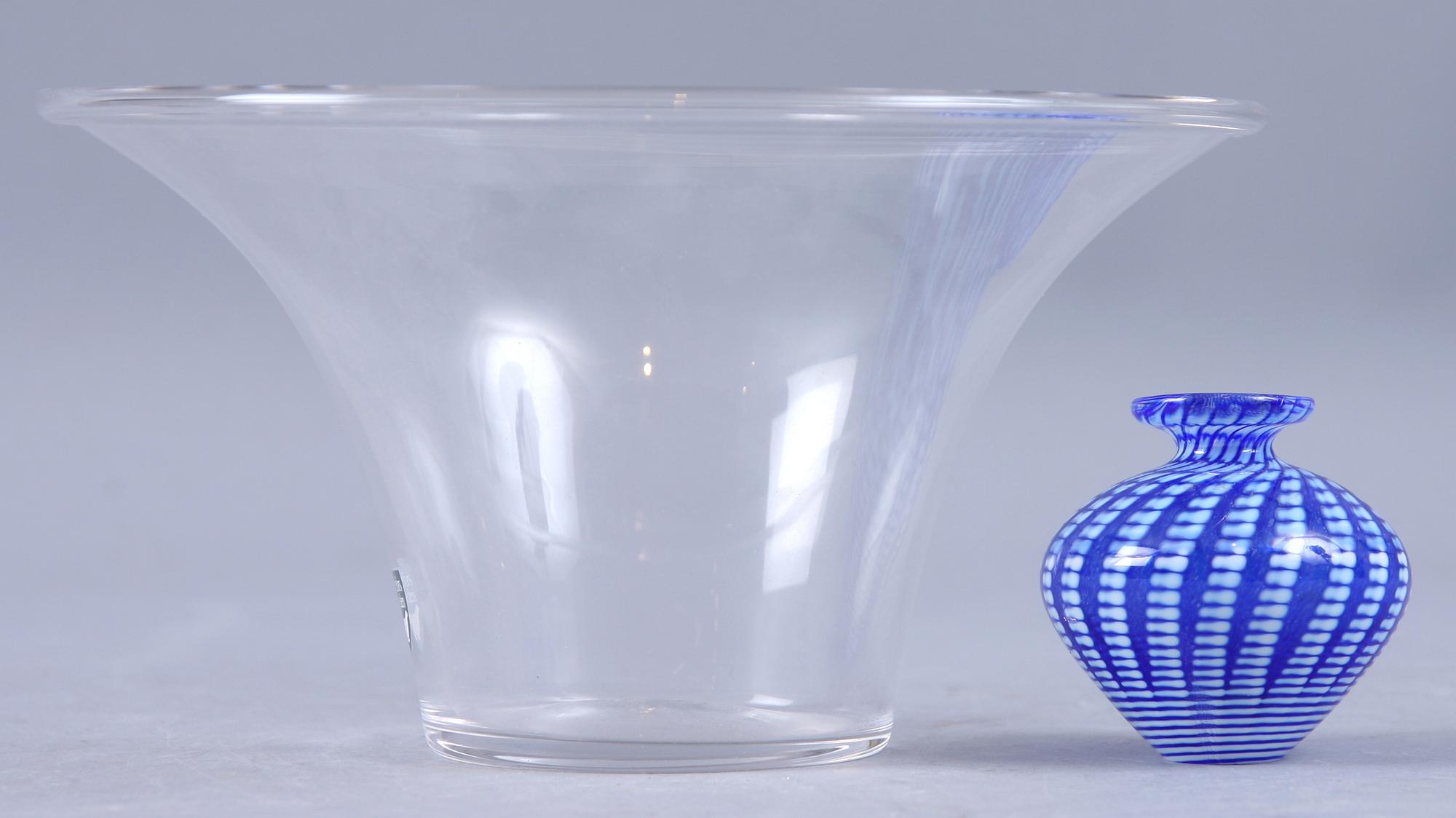 SKÅL samt VAS, glas, Edward Hald, Orrefors resp Bertil Vallien, Kosta Boda.