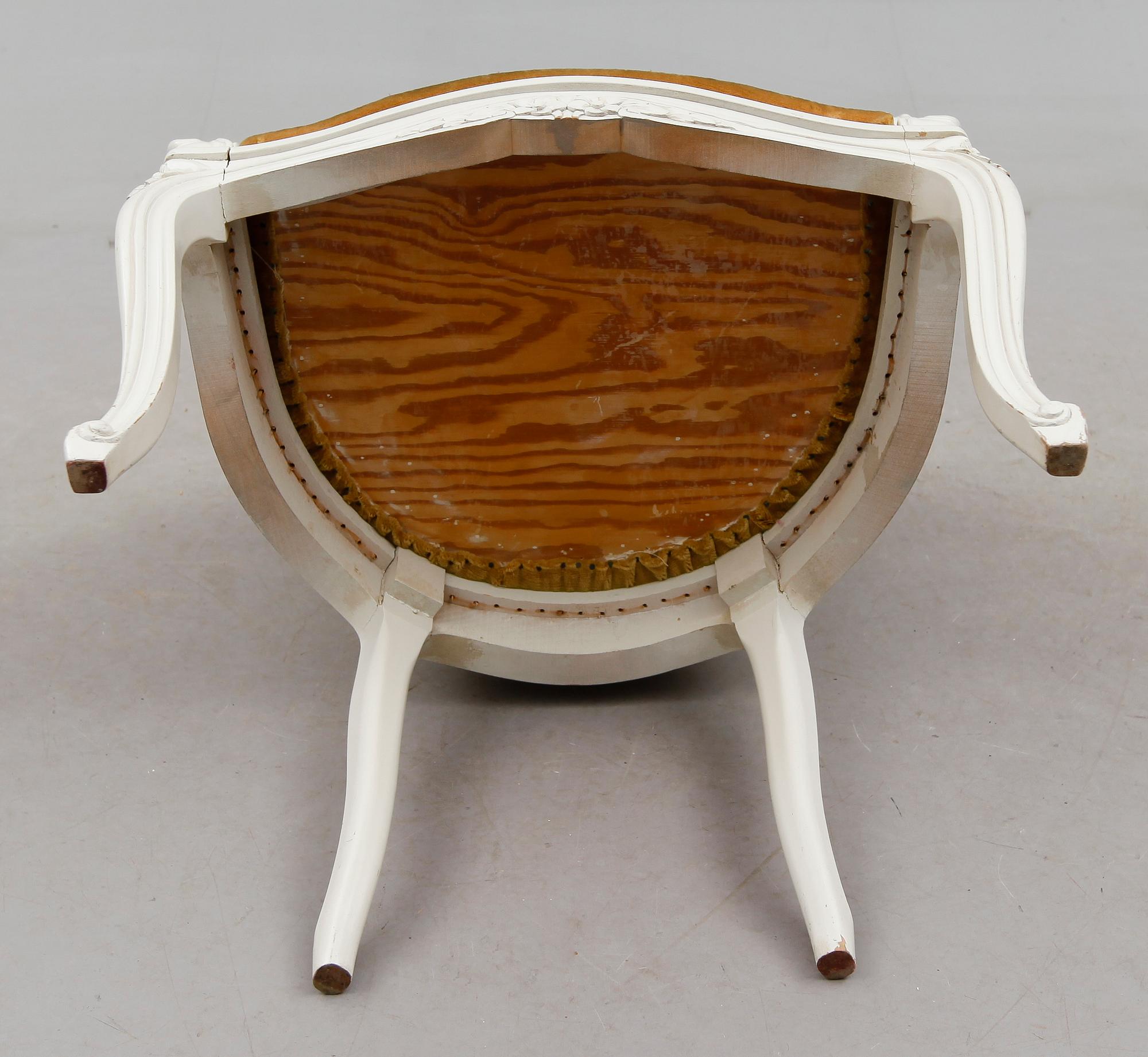 KARMSTOL, rokokostil, 1900-talets mitt.