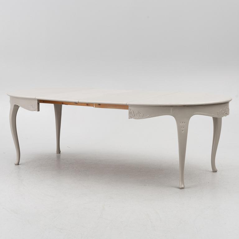 Dining table, 2 armchairs, 6 chairs, Rococo style, 20th century.