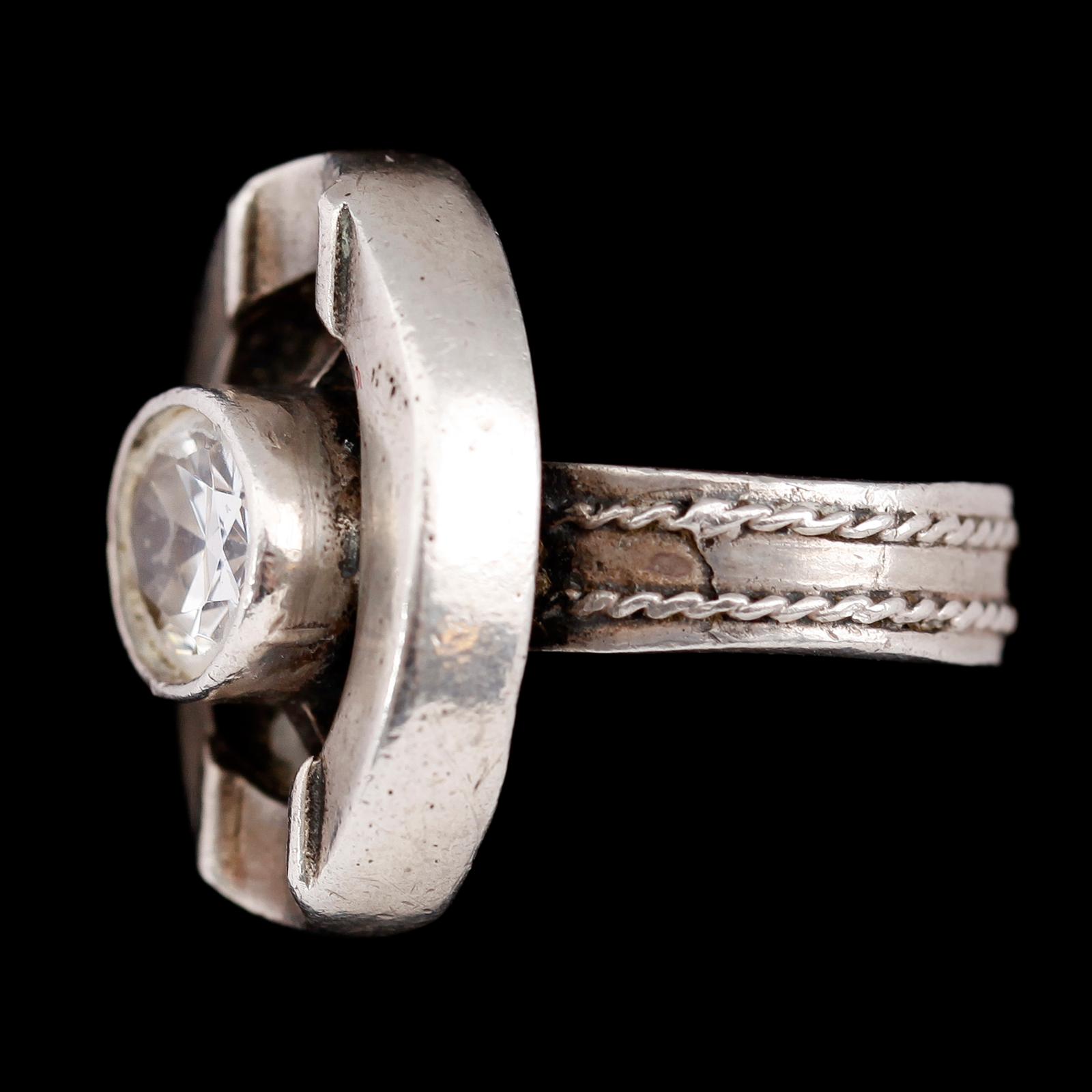ARMBAND samt RING, silver, med bergkristaller, 1970-tal. Vikt ca 20 gram.