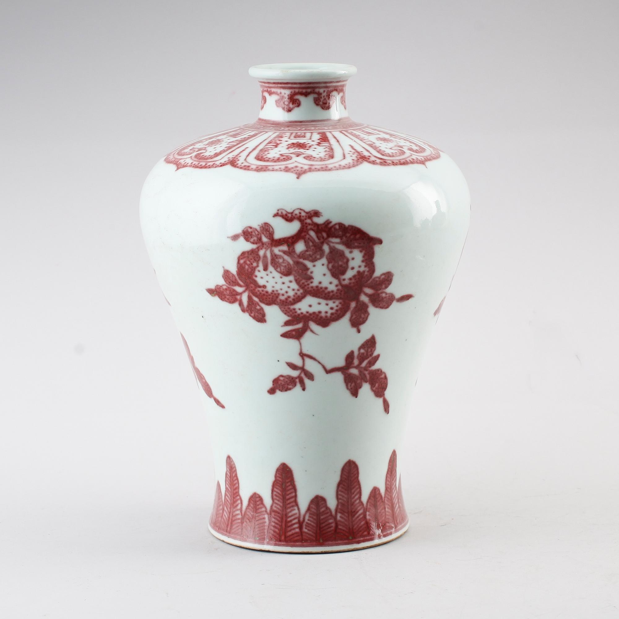 VAS, porslin, Kina, troligen 1900-tal.