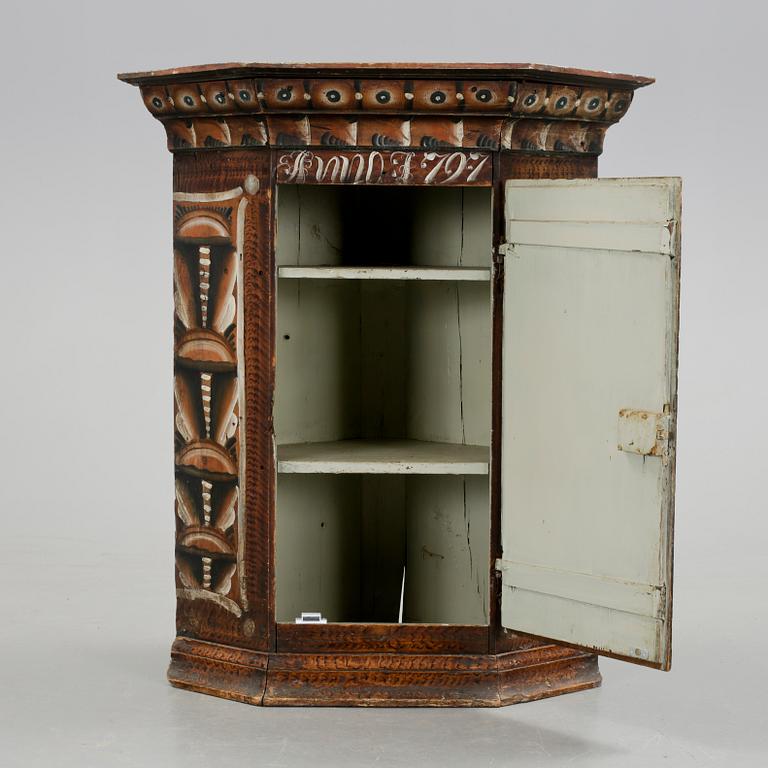 HÄNGSKÅP, allmoge, bär datering Anno 1797.