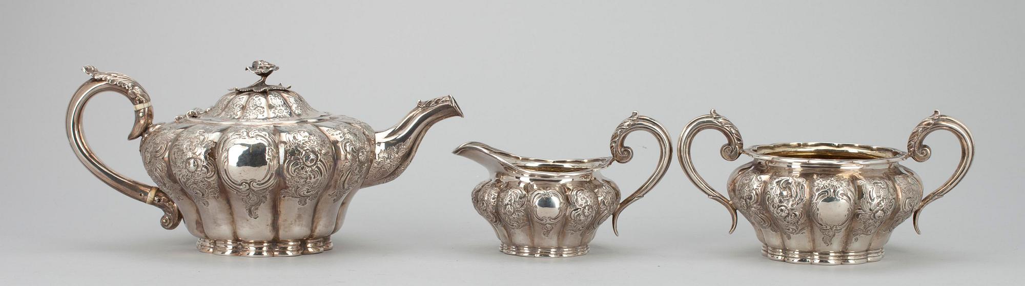 KAFFESERVIS, 3 delar, silver, London 1828, England. Tot. vikt. ca 1347 g.