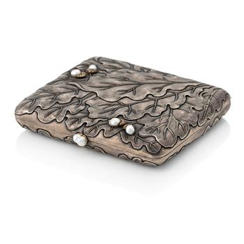 474. A jewelled silver case by Bolin Moscow 1893-1899.