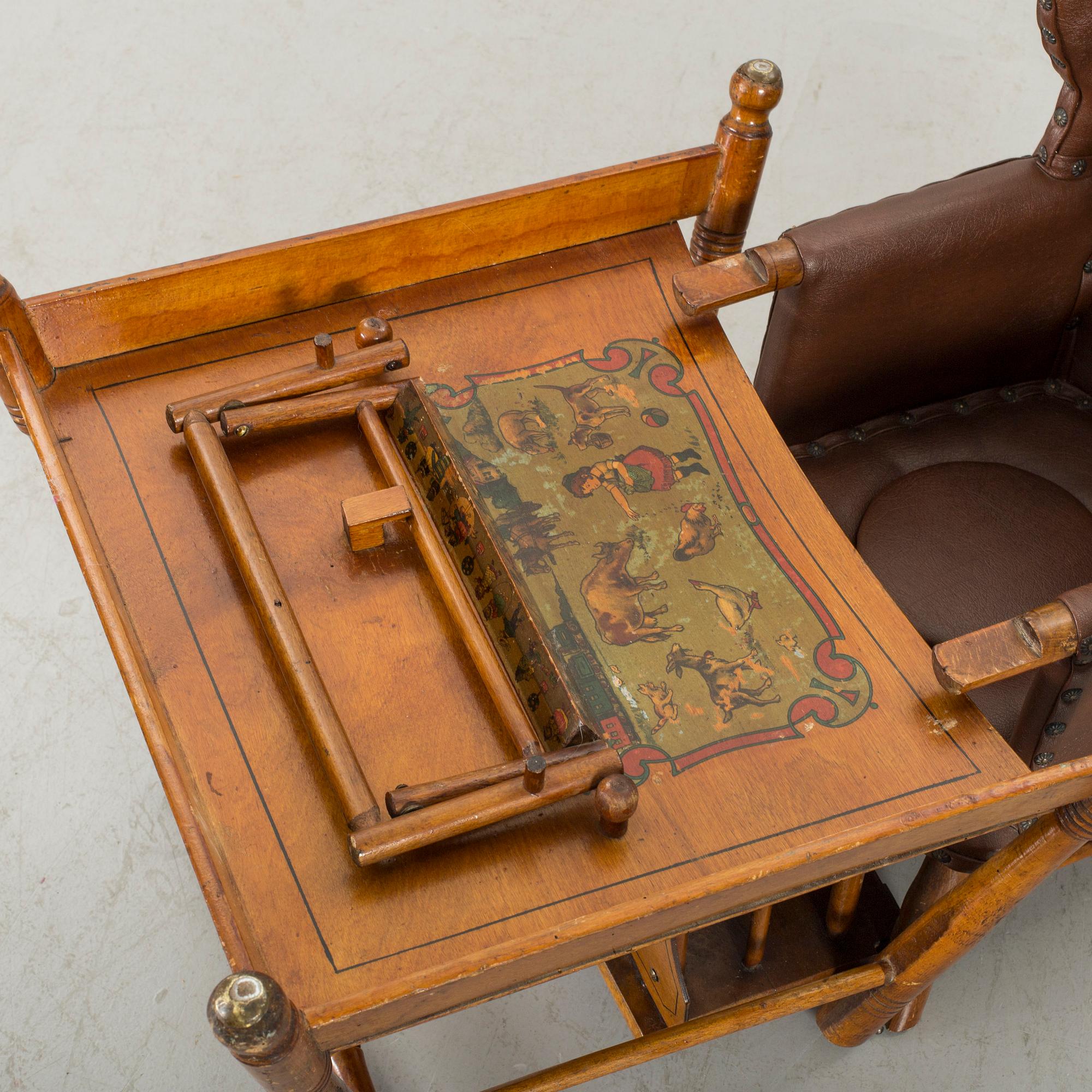 BARNSTOL 1900-talets första hälft.