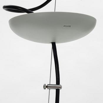 Gino Sarfatti, a model '2097/18' chandelier, Flos, Italy.