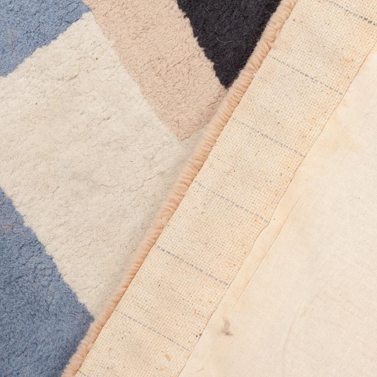 A CARPET, "Cubic II" tufted, Gruber design (Peter B Gruber), around 272 x 156 cm.