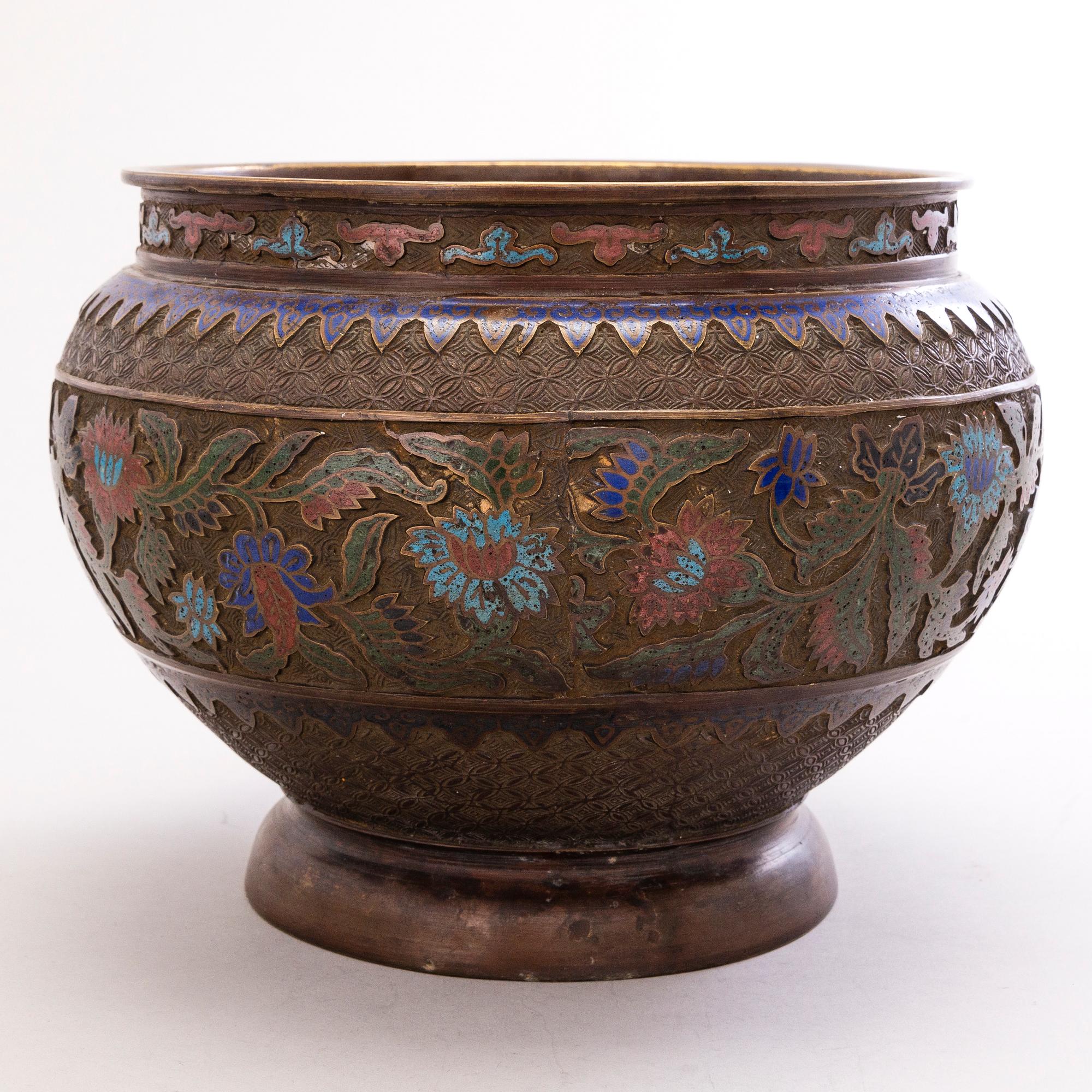 RUUKKU, champlevé, 1800-luku.