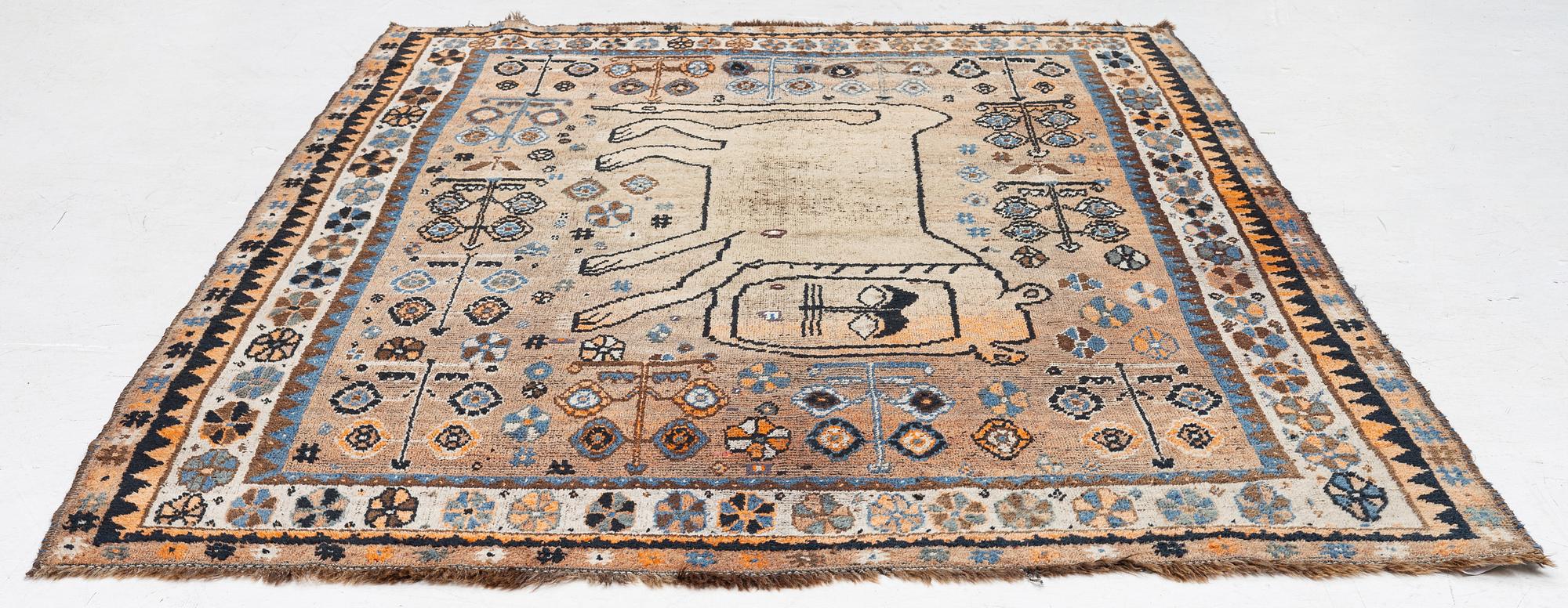 Carpet, Qashqai, lion, second half of the 19th century.