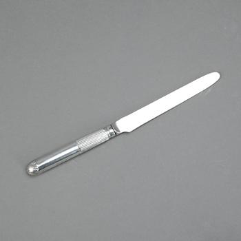 KNIVAR, silver, 6 + 1, bl.a. Johan Petter Grönvall, Stockholm, 1819. Vikt 320 g.